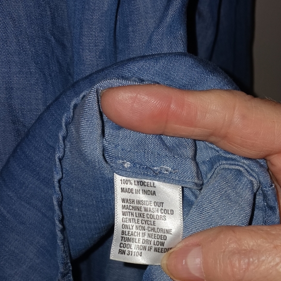 Crown Ivy Denim Shirt with cutouts for shoulders Size L - Picture 8 of 9